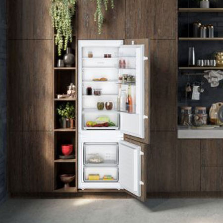 Neff-Built-In-Fridge-Freeze